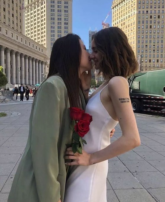 اشتقنالك يا روحي <a href="/SAstthnayyt/">👠عمتكم احلام👠</a>