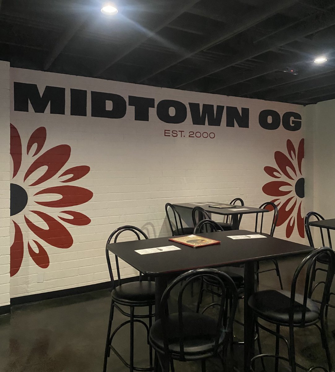 natevallin's tweet photo. Mouthwatering Grub, Amazing People, and an all new #Gaming ambiance to wash it down- What's there not to love? #Cheers to @eladobecafe! Special thanks to Javier Berumen. Full Story drops this Friday🤫
#andfindout https://t.co/RAtgOeo0A9