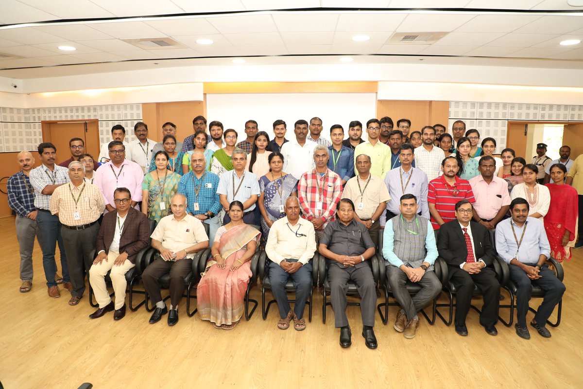 dststuti's tweet photo. @Twitter Inauguration of DST STUTI Hands On Training on "Instrumentation of Pharmaceutical &amp; Nutraceutical Industries" at Vellore Institute of Technology. 30 participants are attending the 7 day long training programme. For more info pls visit:https://t.co/Hy5ezxqYzp https://t.co/2Hp3T07Iqv