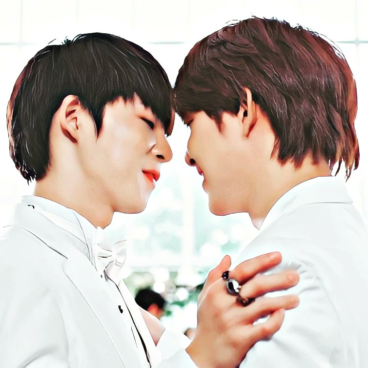 noo_zun's tweet photo. "Eyes Full of Love👁️💖"
#KnightDee
#FolkzGameplay 👬💞
#FolkzGame 🌱🌹
#Folkzfolkz #GameplayRB
#โฟล์คยังไม่ได้นอน #Gameplay
#WFHTHESERIES
#WorkFromHeartTheseries https://t.co/1v37UAvCCg