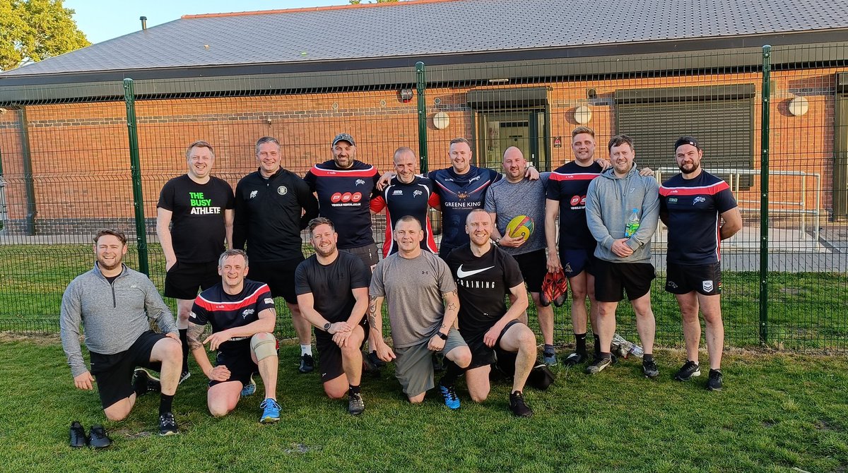 Over 35's T&amp;P Sessions continue over the winter, every Thurs, 8-9pm on the All Weather at Standish High School.
Everyone will be made very welcome, so just turn up on the night 🏉🏉🏉 Please ALL RETWEET 🦈🦈🦈