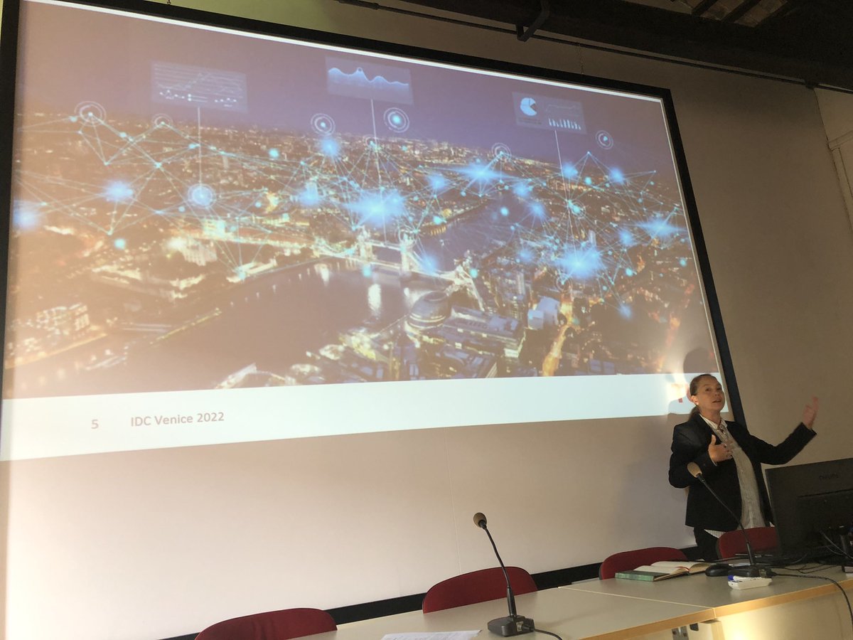 albrechtschmidt's tweet image. Regina Bernhaupt @doc_ux discussing the challenges of introducing new technologies in her open keynote for today at the #idc2022venice - Evaluation Challenges for digital Twins: useful, usable, UX, value based, societal relevant?