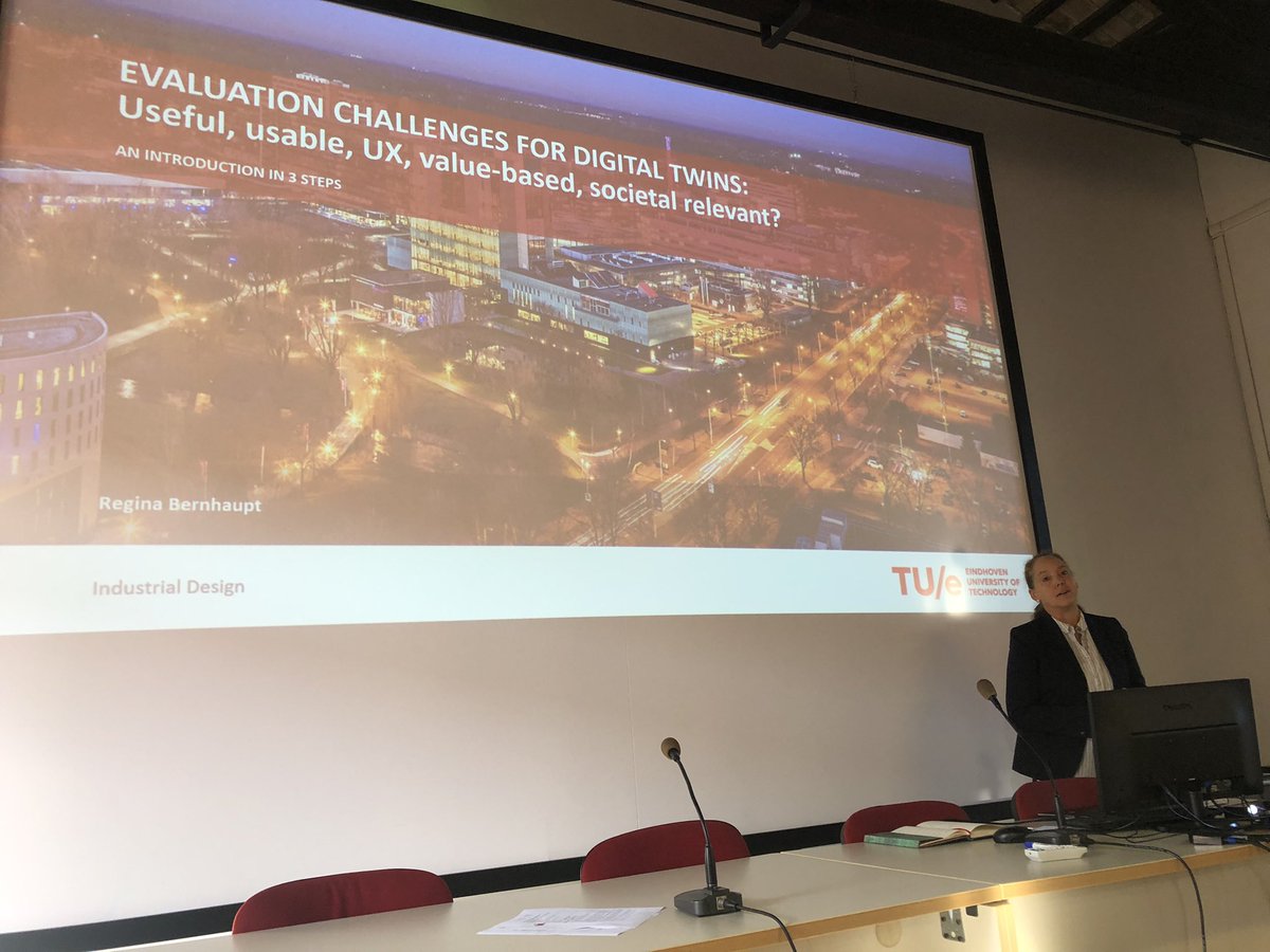 albrechtschmidt's tweet image. Regina Bernhaupt @doc_ux discussing the challenges of introducing new technologies in her open keynote for today at the #idc2022venice - Evaluation Challenges for digital Twins: useful, usable, UX, value based, societal relevant?