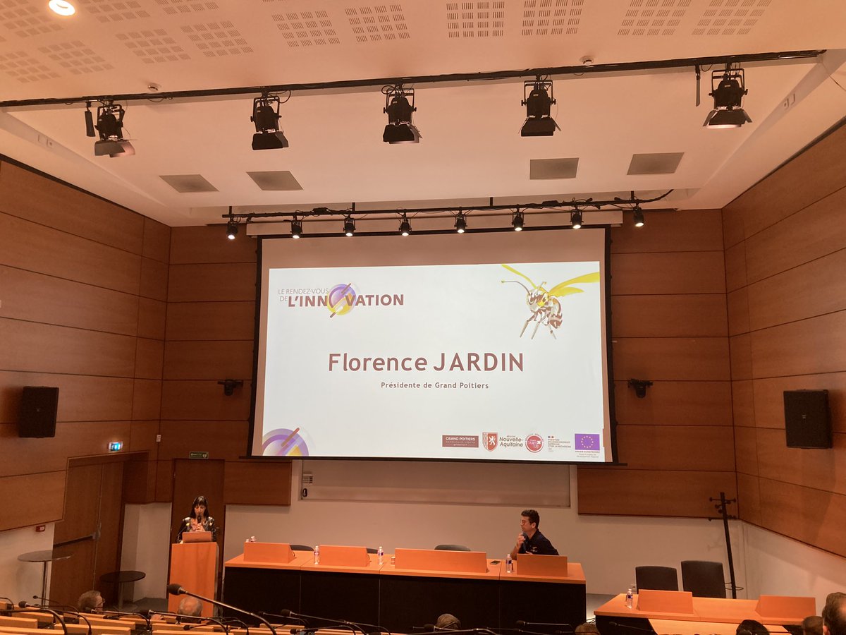 Antoine_Acd's tweet photo. Présent sur le rendez-Vous de l’innovation Technopole @Grand_Poitiers, très bel événement organisé en collectif @ADI_N_A #Soltena @NvelleAquitaine « il faut nourrir nos forces vers un horizon commun / l’ennemi c’est la division » Florence Jardin https://t.co/jHURM1rxfl