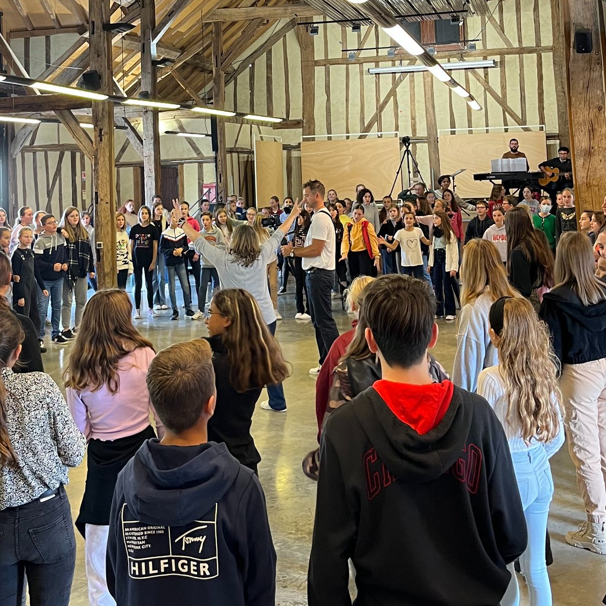 Une partie des élèves de l'option chant choral a participé à la répétition du Chœur de l'Aube afin de préparer le spectacle des <a href="/NuitsdeChampagn/">Nuits de Champagne</a> qui réunira près de 700 collégiens aubois.