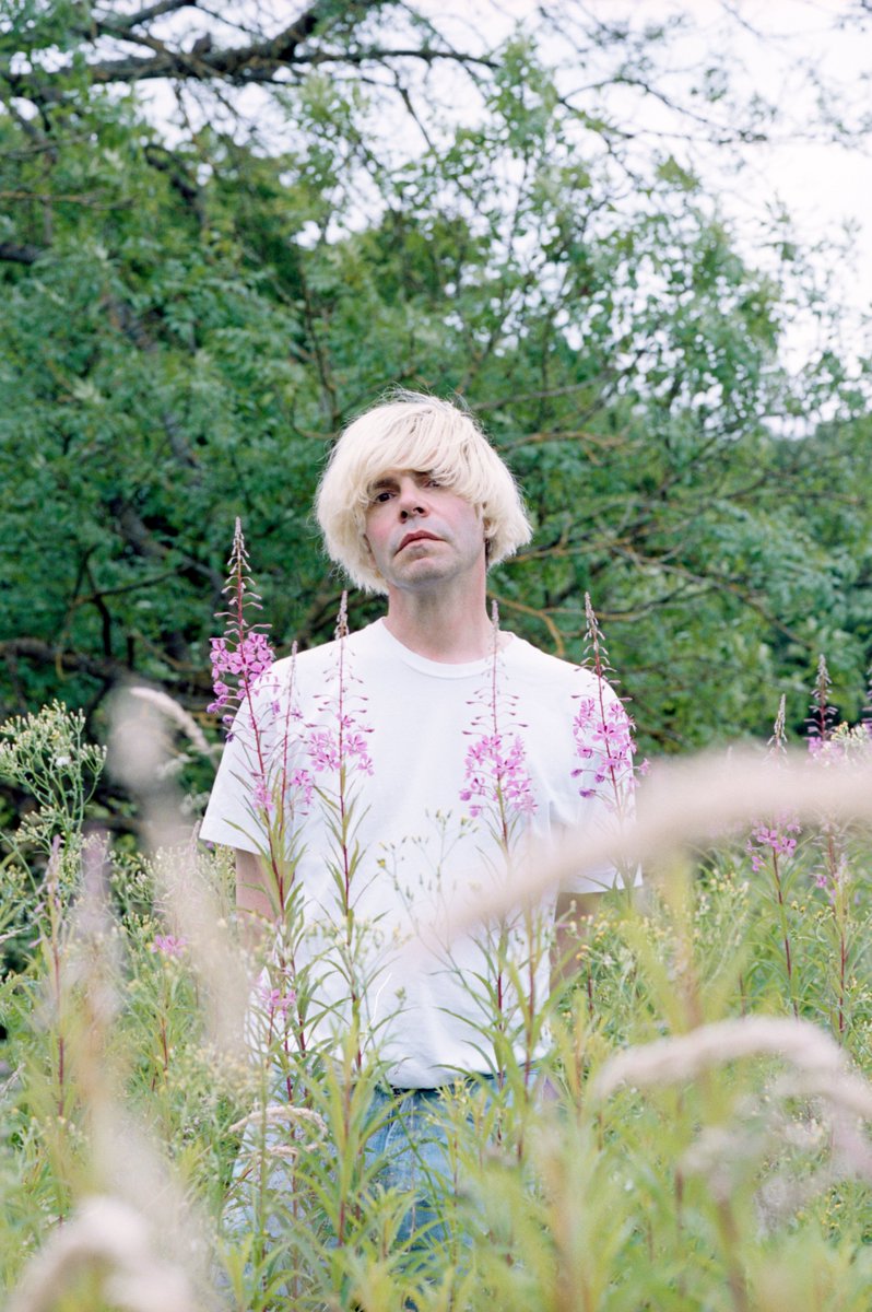 mikiki_tokyo_jp's tweet photo. 【インタビュー】
シャーラタンズのティム・バージェス(@Tim_Burgess)が語る、人生の転機を乗り越え未来へ向かう新作『Typical Music』
#ティム・バージェス #TimBurgess #TypicalMusic #ザ・シャーラタンズ #TheCharlatans
https://t.co/T1iHZ6pAxF https://t.co/POtTI8XbWX