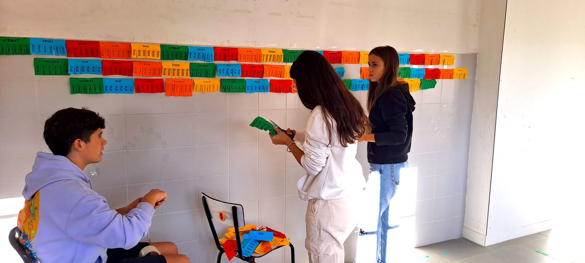 Jesuïtes Educació tweet media