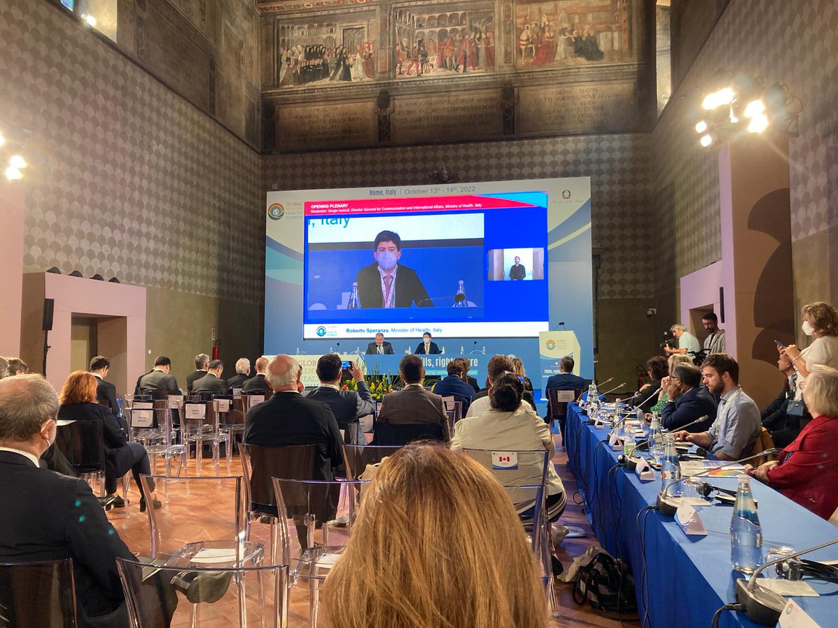 SanteM_EPSMlmCC's tweet photo. Après le sommet mondial de la #SanteMentale de Paris « Mind Our Rights Now » il y a un an, 👉ouverture du 4ème sommet mondial à Rome sur « Skills, Rights and Care ». Le Ministre de la Santé italien, Roberto Speranza, appelle à maintenir la mobilisation internationale. https://t.co/mCCq7QJxuG