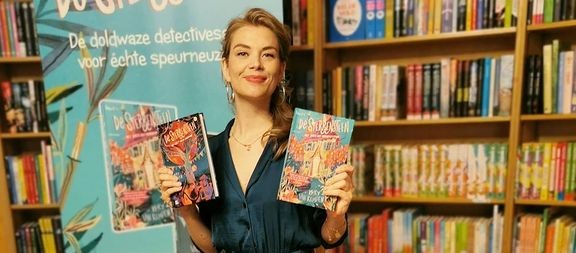 Kom je vanmiddag om 15.30 uur bij ons langs? Je mag een maankalender maken met auteur Kelly van Kempen!
lezenisleuk.nl/agenda/maankal…