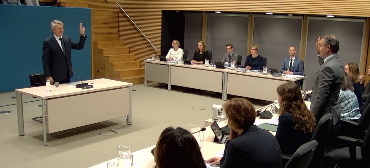 basvansluis's tweet photo. Met links is een beetje als 'kruis' zeggen als je vijf minuten na een belofte die breekt. Wel beetje slordig dat #pegas-commissie hier niet iets beter op let. https://t.co/E0v8SjY5sG