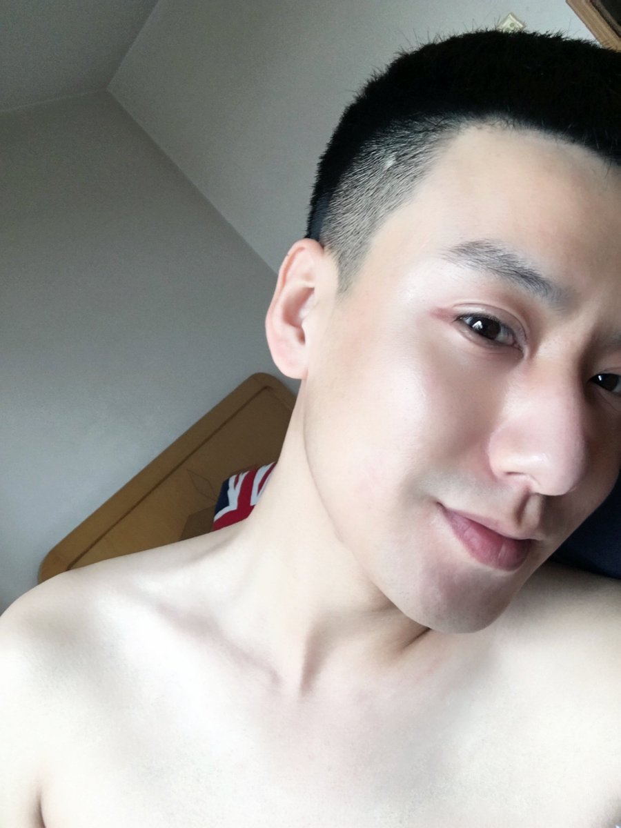 uscabbage's tweet photo. 优秀的人总会遇到优秀的人，我为什么遇不到，因为我还不够优秀。 https://t.co/Qx7eSrsFig
