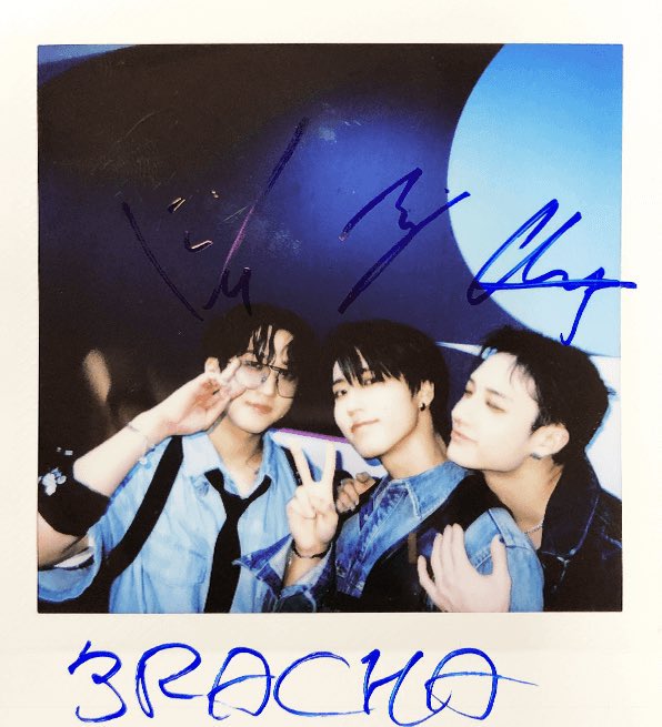 backsdoor's tweet photo. BIG THREE OF KPOP https://t.co/65CehqJExV