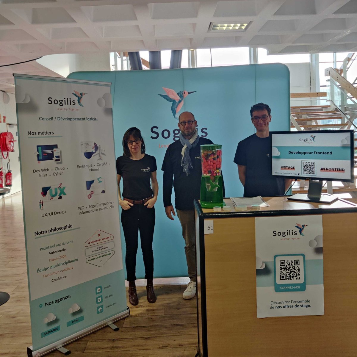 Sogilis's tweet photo. 📌 Rendez-vous aujourd'hui au Forum de rencontre Entreprises/Elèves de l'ENSIMAG - Grenoble INP.
Alors vis aux étudiants et étudiantes, n’hésitez pas à venir nous voir sur le stand 61, on a de beaux stages à vous présenter !
#forum #ensimag #stage #rust #Grenoble @Ensimag https://t.co/8pCamv0RPM