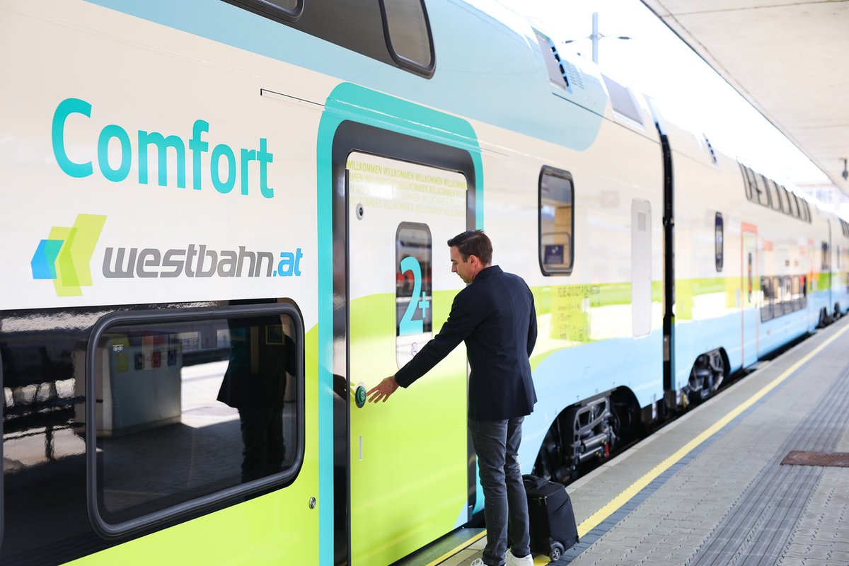 Unzer x WESTbahn 🚝

Die WESTbahn war eines der ersten privaten Bahnunternehmen im Fernverkehr. Heute läuft die Abwicklung sämtlicher Bezahlmethoden im Online-Ticketshop über die Unzer Plattform. 

Lest mehr dazu unter: ow.ly/LWjB50L7Pi5

Fotocredit: westbahn.at
