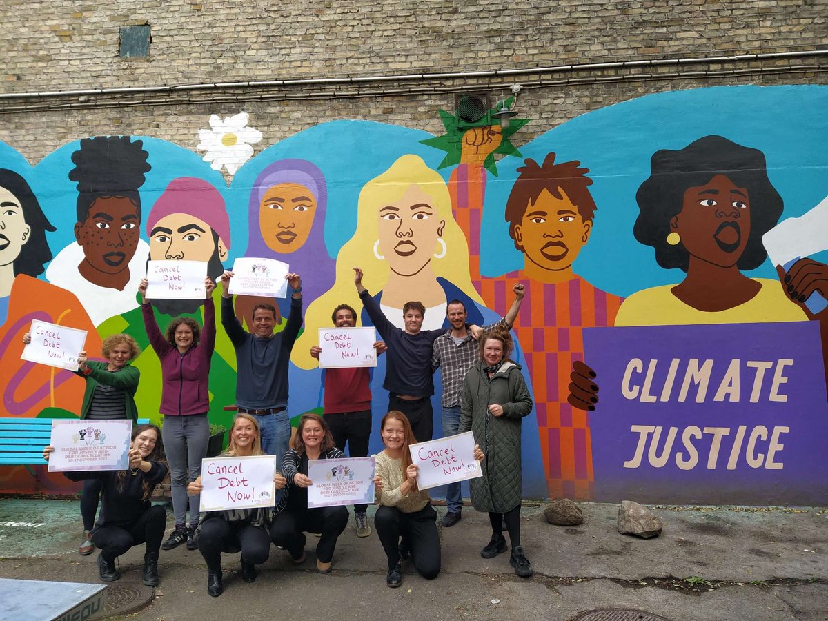 Olivia_Lally's tweet photo. 📢#CancelTheDebt NOW!
🚨We are in the middle of a global #DebtEmergency.
❌Debts paid at the expense of peoples' survival & rights are illegitimate debts, stealing resources from public services & impacting women & the most people marginalised hardest. https://t.co/7lcQdIaKj9