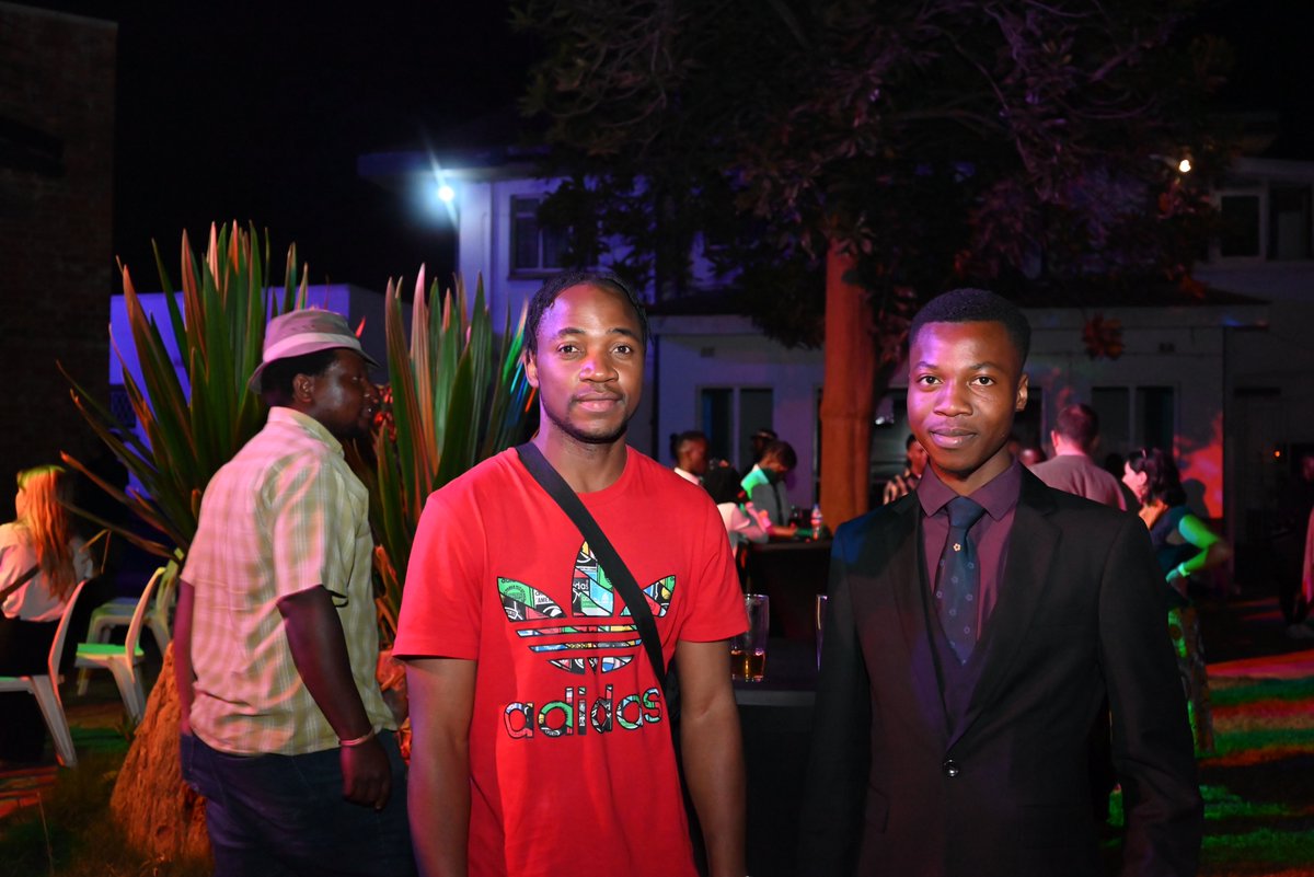 We always love to see creatives in our space. The amazing Prudence Katomeni Mbofana, Tendai 'Tendex' Madzviti and Opera singer Akin Tatenda Chariga #pianomeetsmbira #mbira #piano #mbiramusic #collaboration #germanymeetszimbabwe