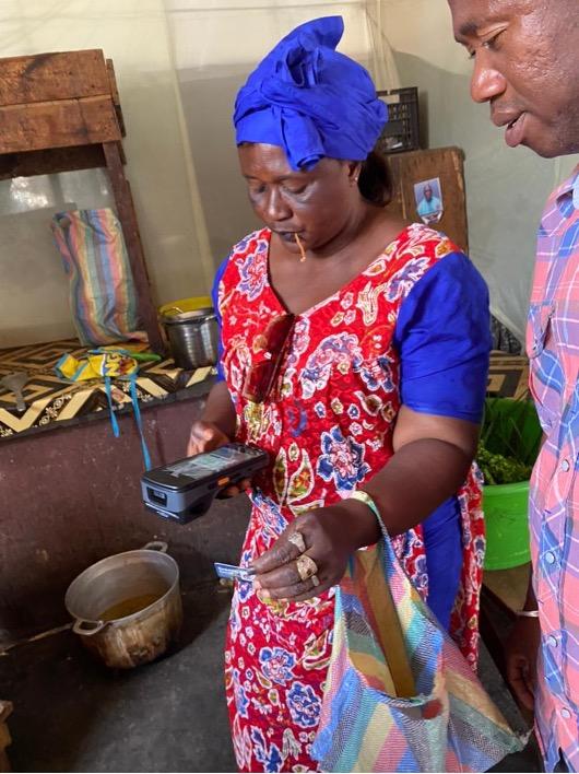 📱Digital #ID, digital #tax collection, and digital kiosks to improve efficiency in #Banjul City Market: a story of digital transformation designed, owned, and led locally. Read more here ➡️ undp.org/gambia/blog/ba…