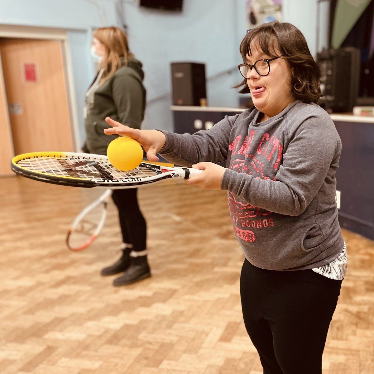 Monday Nite Club tweet media