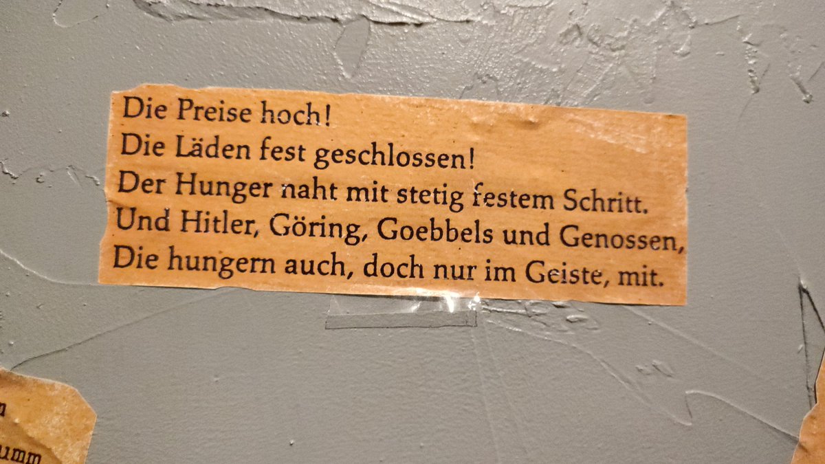 DirkLeiss's tweet photo. @Alice_Weidel Ach, Alitsche. Sag das Putin! Euer brauner Lumpenhaufen würde uns komplett an Russland verkaufen, Sozialleistungen abschaffen und Elend ungeahnten Ausmaßes verursachen. Also heil leise, Hetzerchen! https://t.co/TbYQtpgqnB