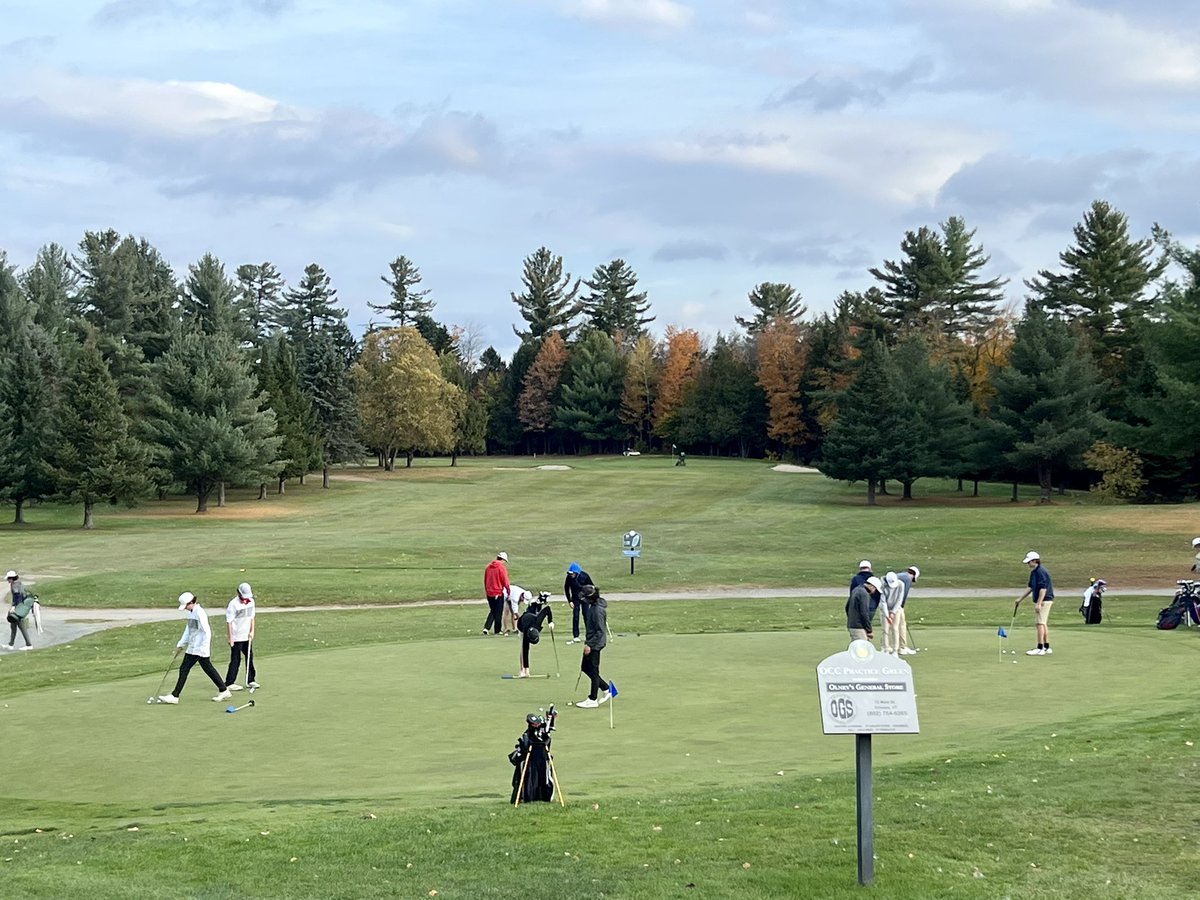 vpasports's tweet photo. Breezy yet dry so far morning in Orleans for the D1 and D2 State Golf Championships #golf #boysgolf #studentathlete #nfhs #vpa https://t.co/gAUpOWjUj7