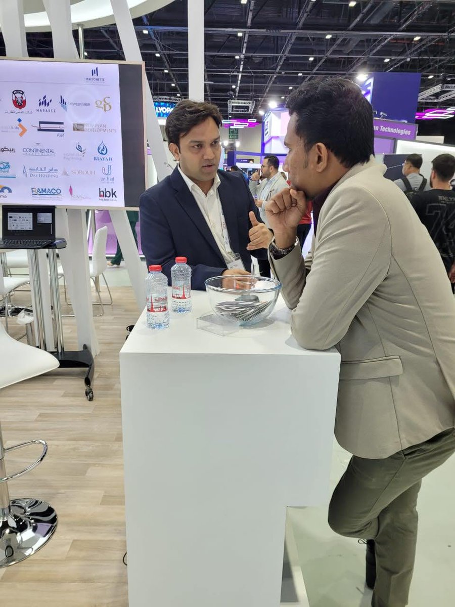 GoMaisonette's tweet photo. AND it's a close! DAY 4 at #gitex2022 was another #successful and #productive day
#Gitex is bringing the world together n opening doors for new ventures n collaborations
We #thank everyone who made this event a huge success for us and everyone who visited us https://t.co/n4mgfCT9Mm