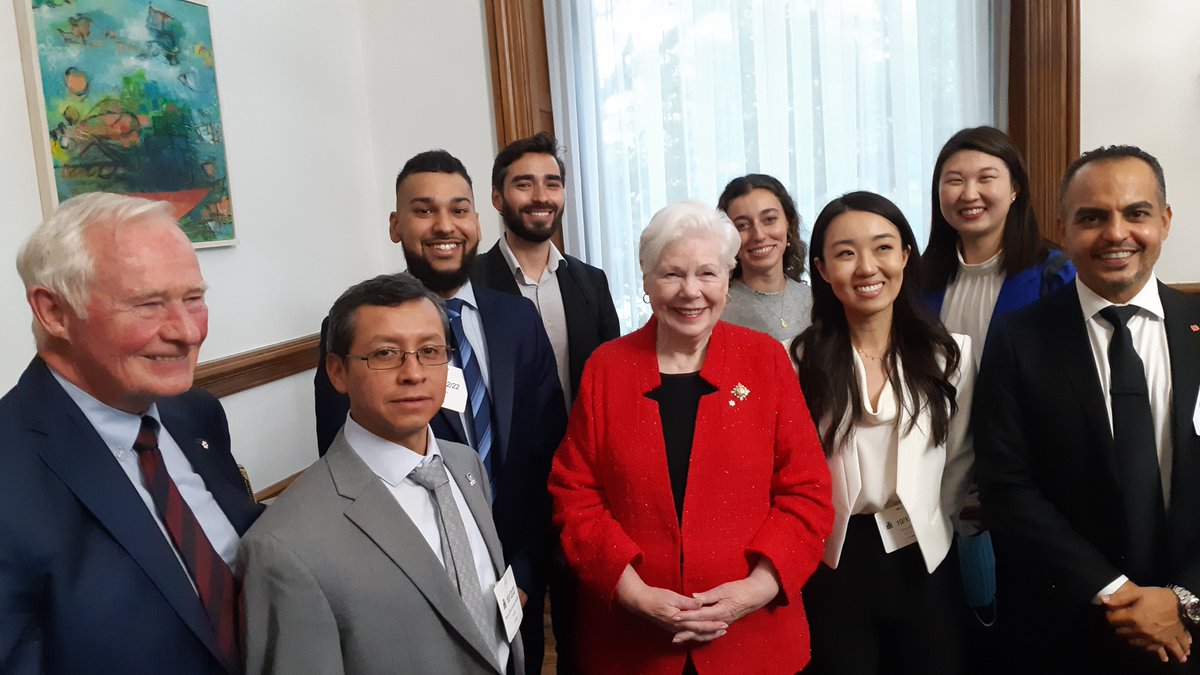 Yesterday, some of our #QEScholars attended an event hosted by @LGLizDowdeswell as part of the <a href="/QEScholars/">QEScholars</a> Symposium Series. It was a great opportunity to share learnings and insights from their experiences
