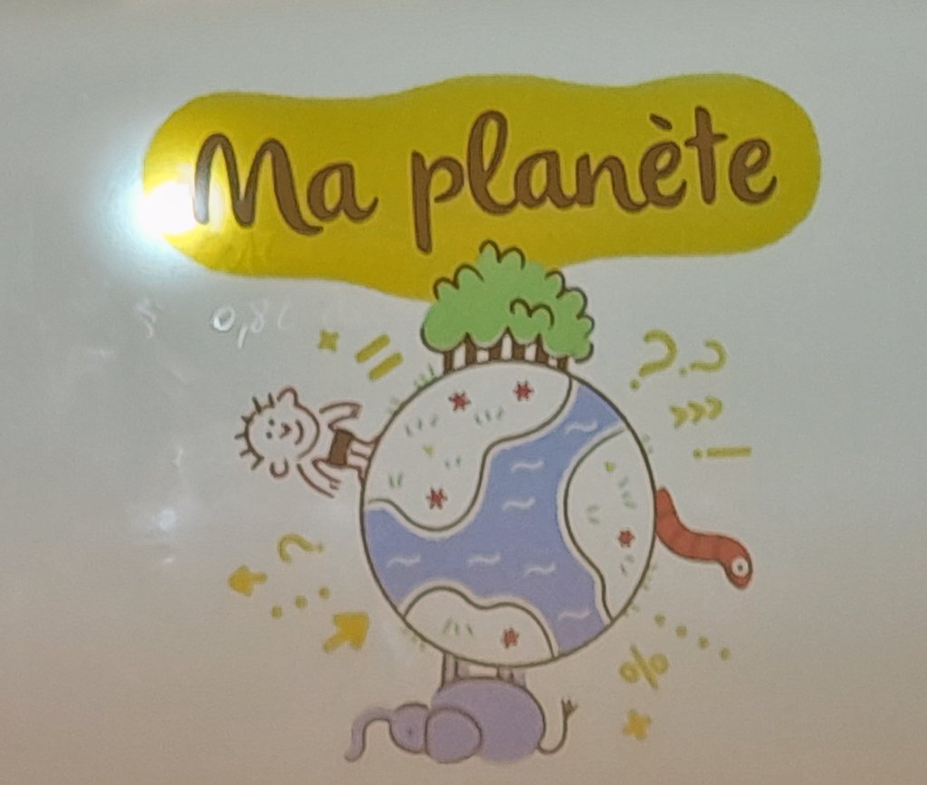 CE_FontdeFillol's tweet photo. Atelier 9 : Mission économie d'énergie 
Appréhender par le jeu le fait que consommer moins et mieux c'est facile
#parcourscitoyen
#FetedelaScience 
#ecocitoyennete https://t.co/35cpfOmUaV