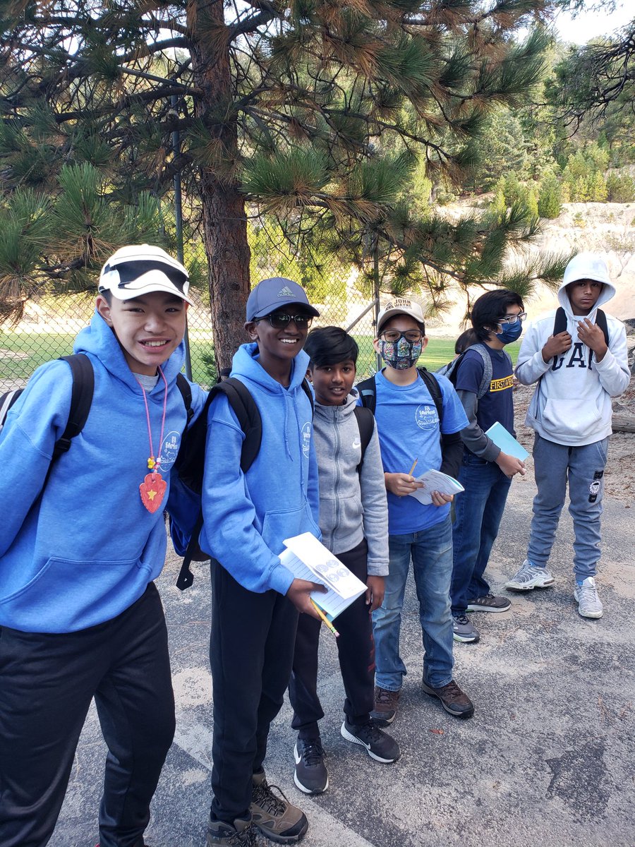 MsMimura's tweet photo. 🥰💙🏞 Another beautiful day up at camp #faoss @FirstAveMS @FirstAvePTSA @ArcadiaUnified https://t.co/fnsJcjKS00
