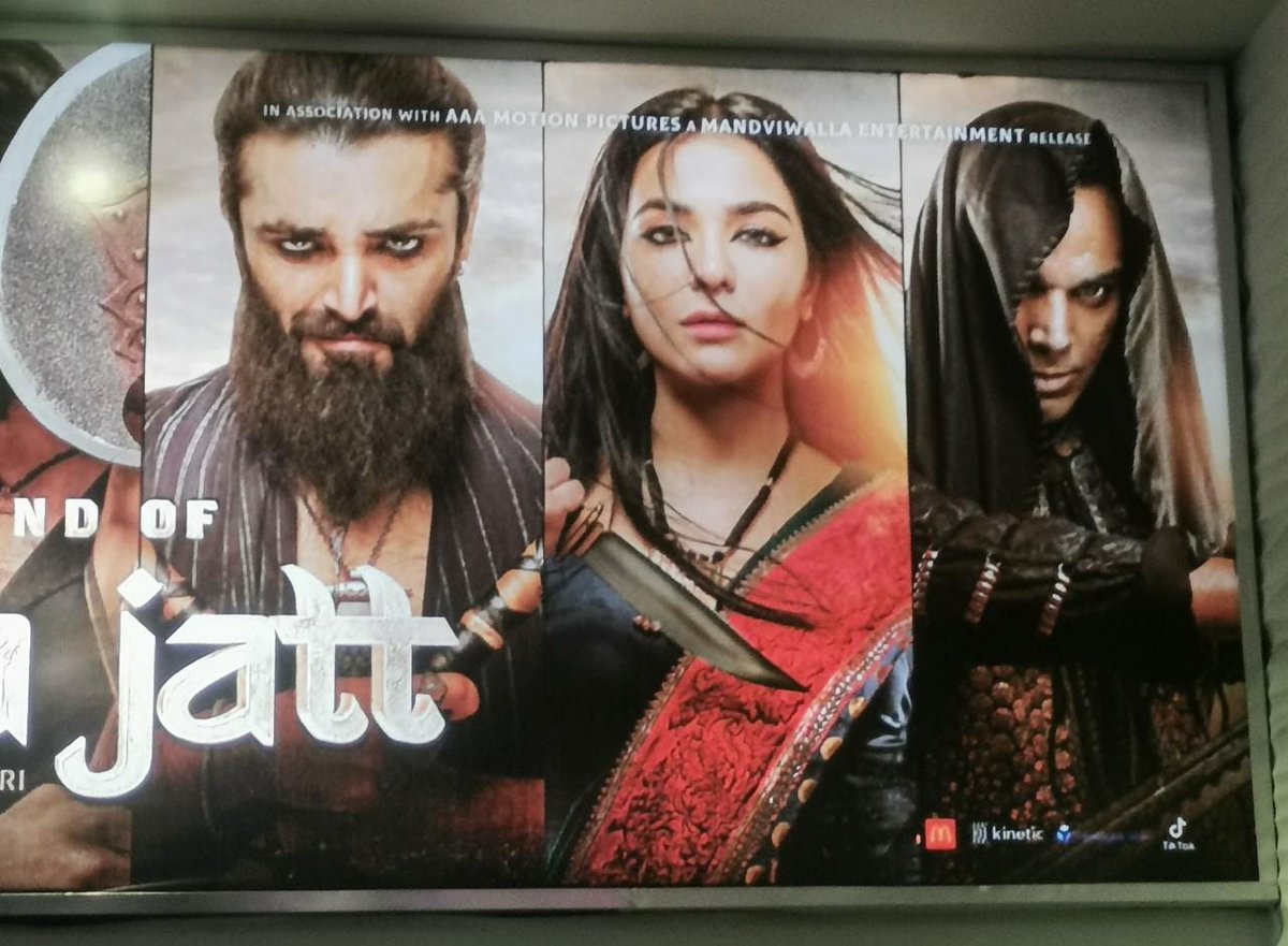 Gohar Rasheed is one of those actors who take their job seriously. He is always seen on screen taking up challenging roles. This time, too, Gohar Rasheed hasn't disappointed us. 
<a href="/GoharRsd/">Mirza Gohar</a> 
#MaakhaNatt #GoharRasheed