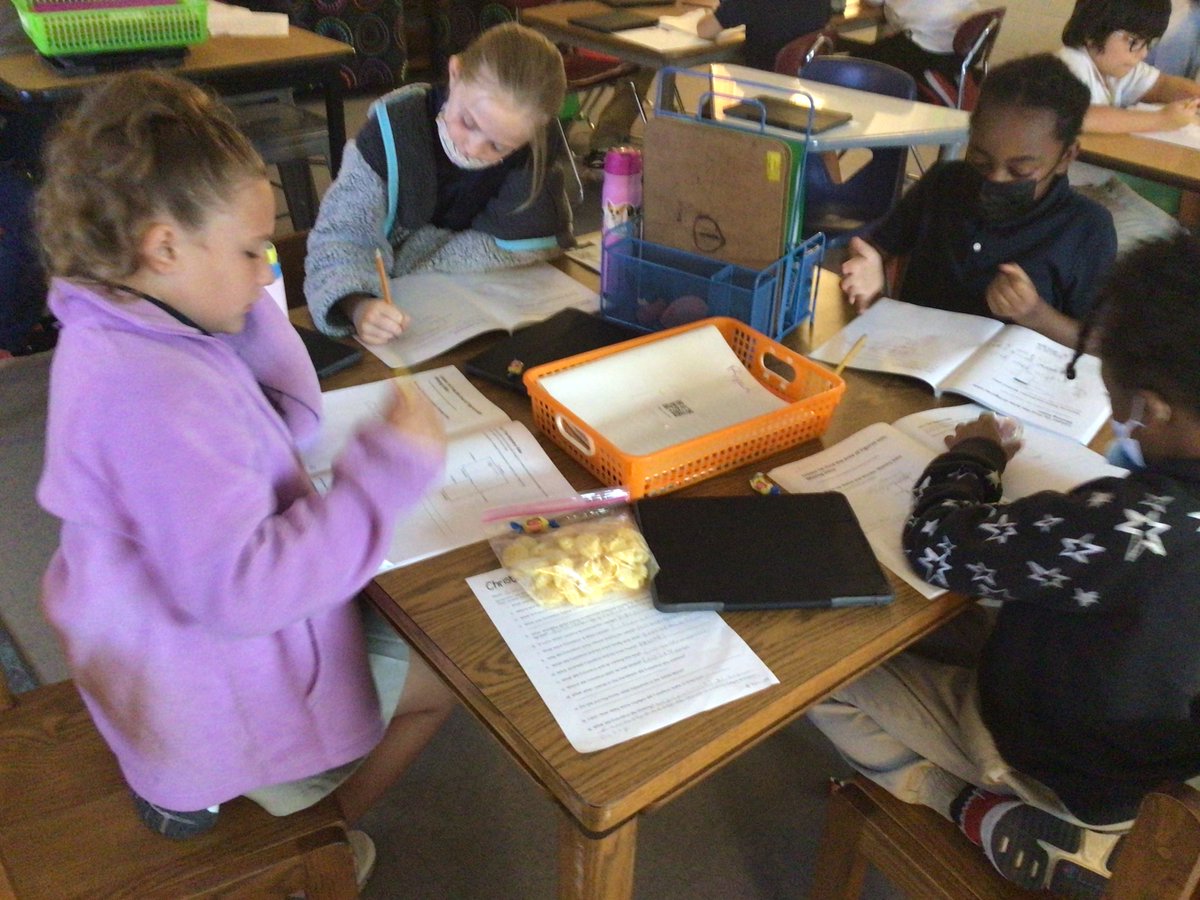 Shawndra Riles tweet media