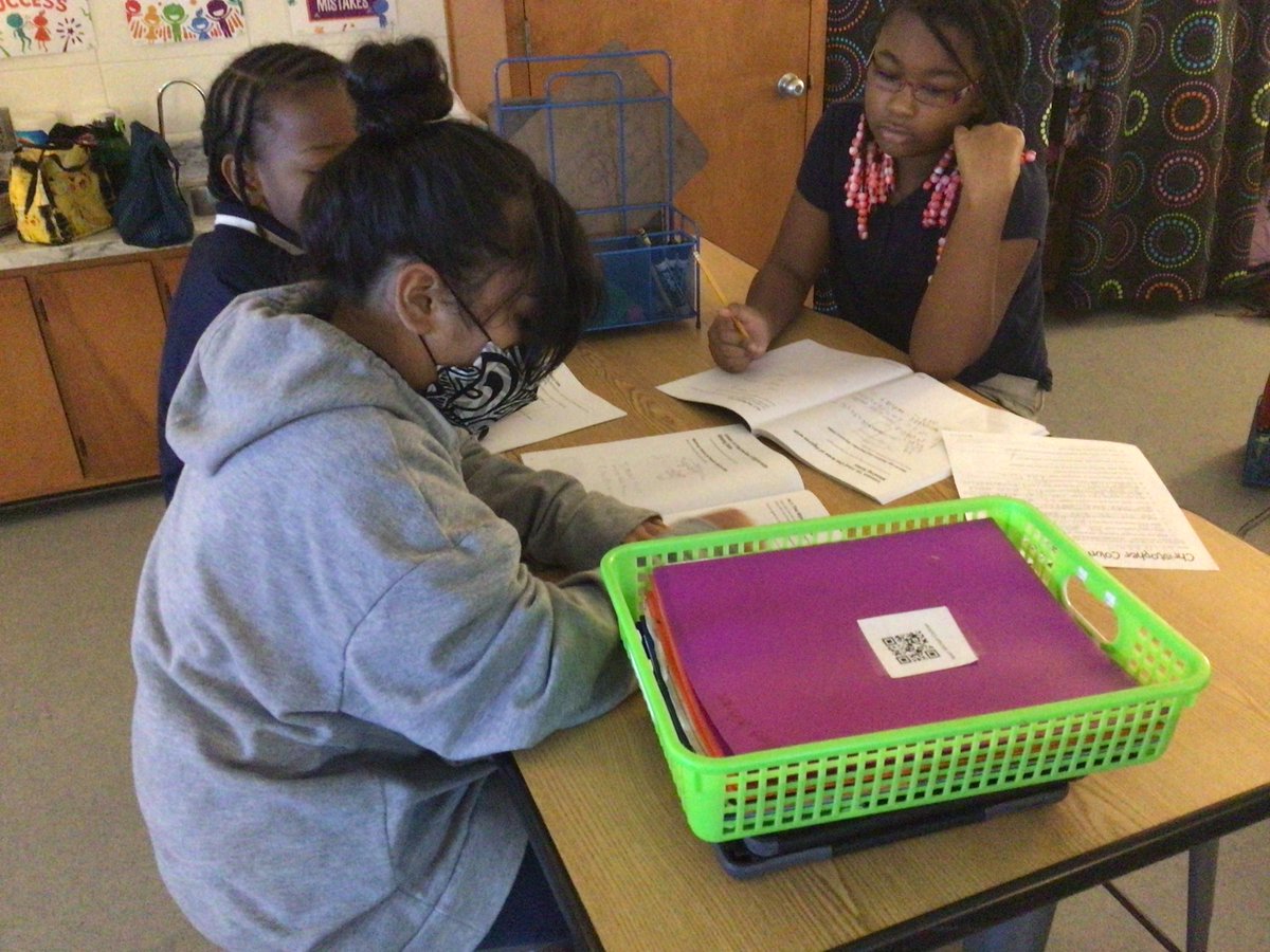 Shawndra Riles tweet media