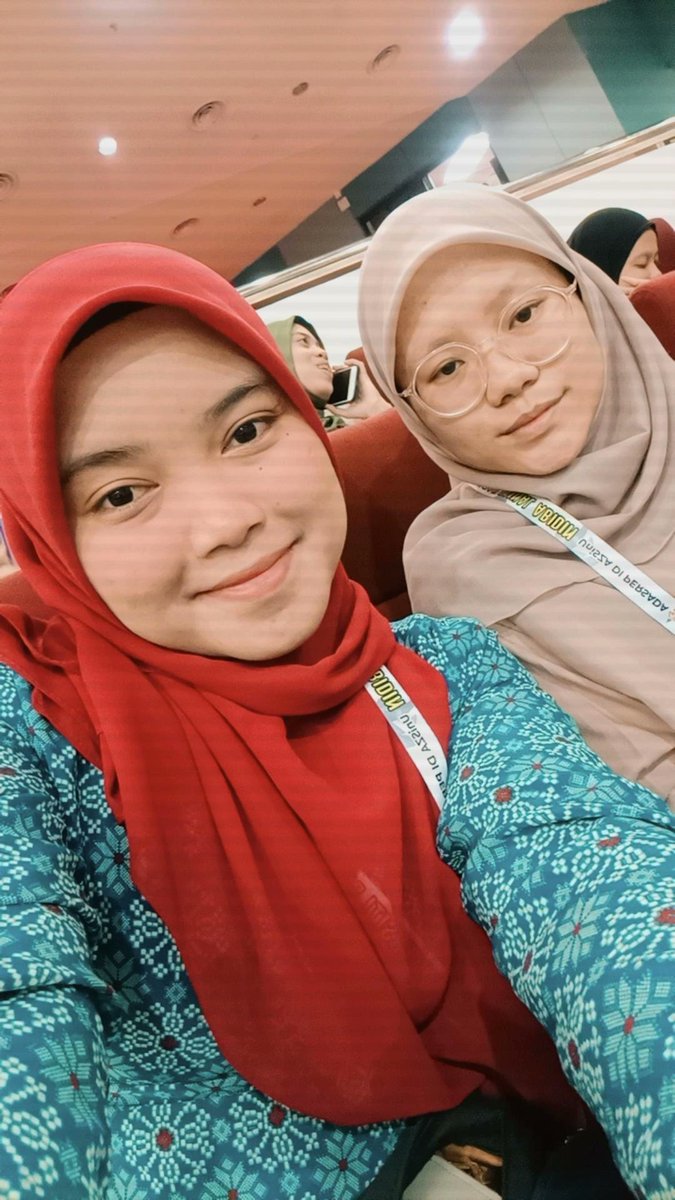 mizeilma's tweet photo. Last night MMS🤍
ps:Kami sejuk🙂
#KeluargaUniSZA 
#UniSZAPastiTahu 
#SejahteraIPT 
#JommasukUniSZA https://t.co/jpH3OgziJc