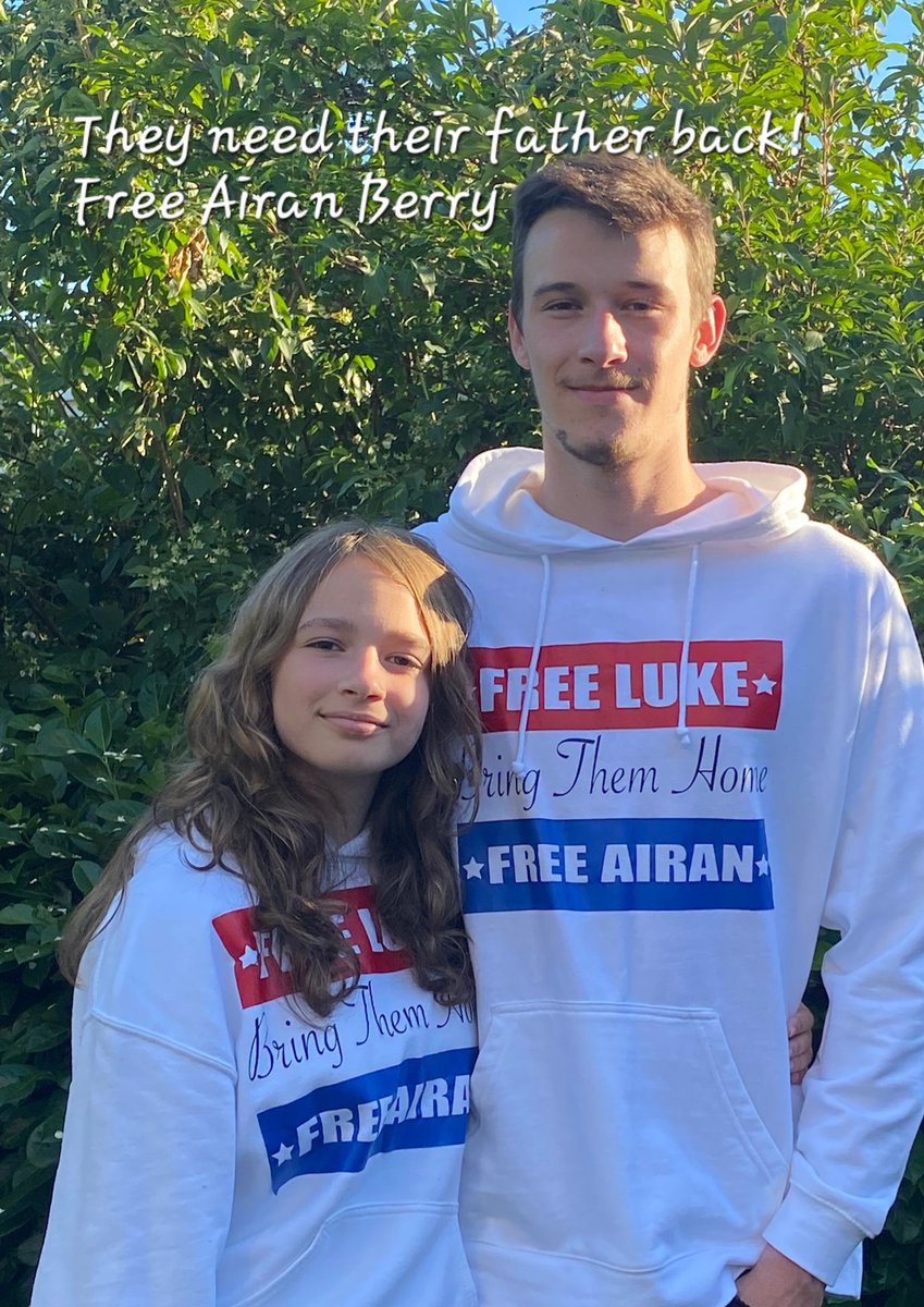 Amandalavan1's tweet photo. #AiranBerry Family of a Green Beret horrifically held captive in Venezuela. How long must Airan's children wait? His wife & children are currently living under stress and anxiety. Please act to #FreeAiran
#FreeLukeAndAiran
@StateSPEHA @GovRichardson @JakeSullivan46 @SecBlinken https://t.co/xEg2XudO0P
