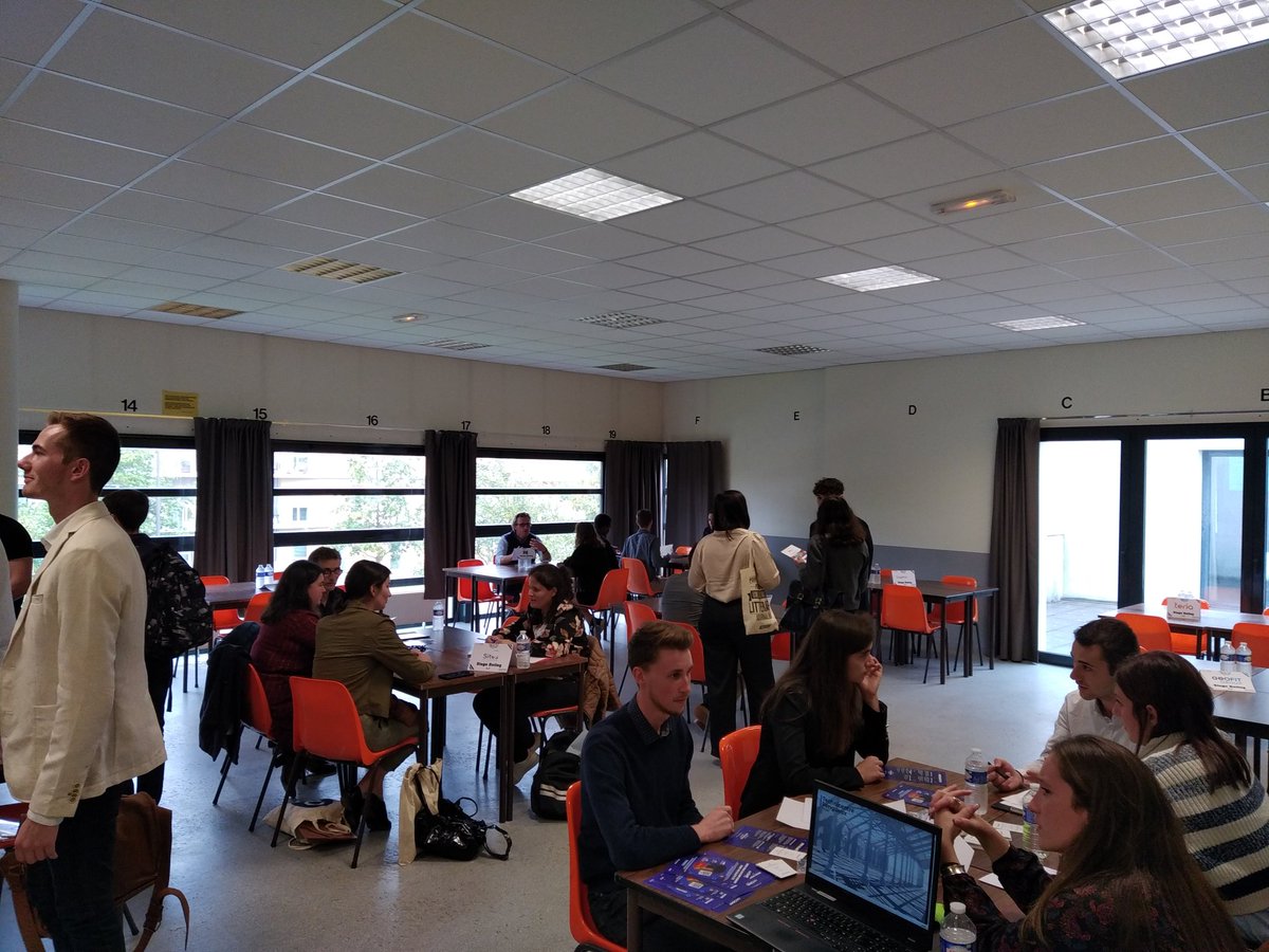 esgtcnam's tweet photo. #CercleGeo22 Stage dating et démonstrations à l'@esgtcnam.
Merci au #bdesupgeto !
@UNGE_officiel @DG_CSNGT @LeCnam @UNGE_officiel https://t.co/SqENPt2Sai