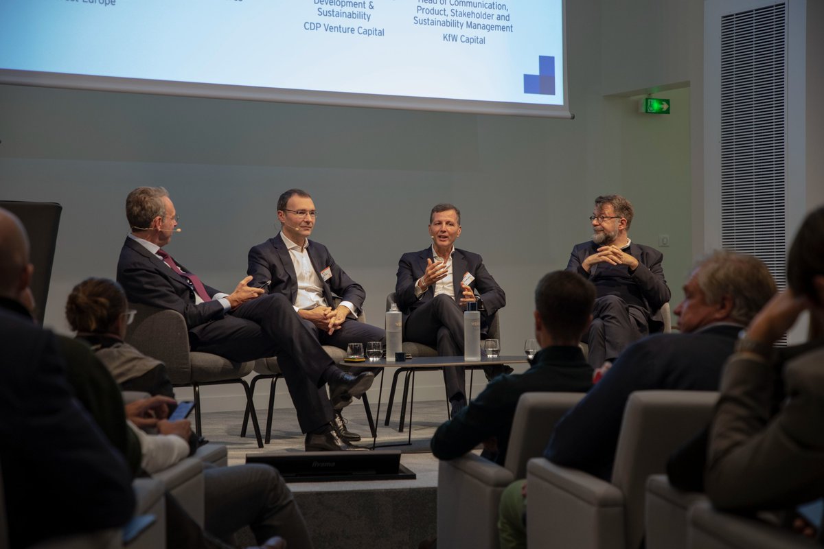Invest Europe (@investeuropeeu) on Twitter photo #VCF22 live 📡
Great insights from different European countries in the panel moderated by Klaus Hommels of Lakestar:
🔹 Alessandro Scortecci of CDP Venture Capital 🇮🇹
🔹 Maciej Ćwikiewicz of PFR Ventures 🇵🇱
🔹 Klaus Mueller of <a href="/kfw_capital/">KfW Capital</a> 🇩🇪 #VCF22 live 📡
Great insights from different European countries in the panel moderated by Klaus Hommels of Lakestar:
🔹 Alessandro Scortecci of CDP Venture Capital 🇮🇹
🔹 Maciej Ćwikiewicz of PFR Ventures 🇵🇱
🔹 Klaus Mueller of <a href="/kfw_capital/">KfW Capital</a> 🇩🇪