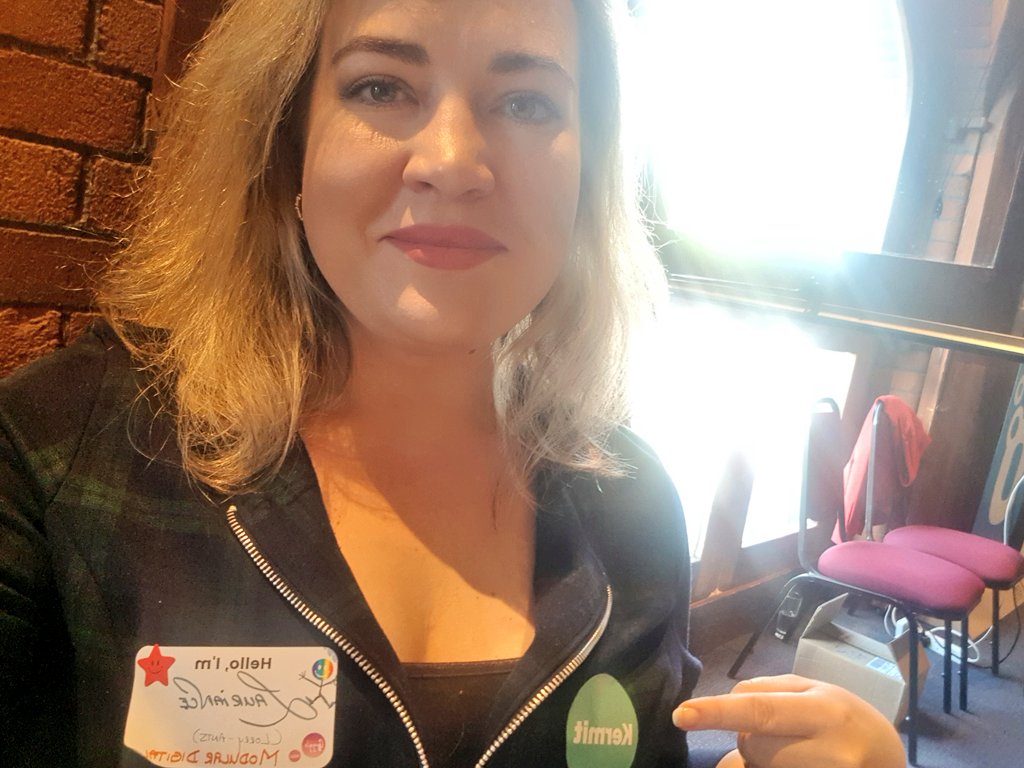 To my Miss Piggy, come find me...

#networking #noisymonkey #DigitalGaggle #muppets