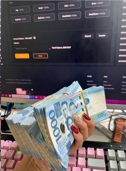 CamsieChoco's tweet photo. Don't waste your money on fake website, you can make $20-30 daily without sending money to anyone. Stop sending money to scammers learn how to trade usdt your self and   your own application keep on doubling your coin daily 
ASK ME HOW. https://t.co/830XNienTY