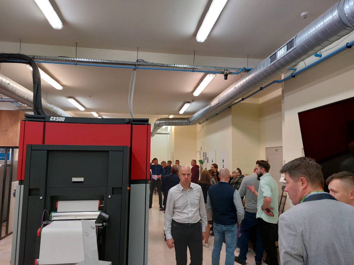Xeikon Café tweet media