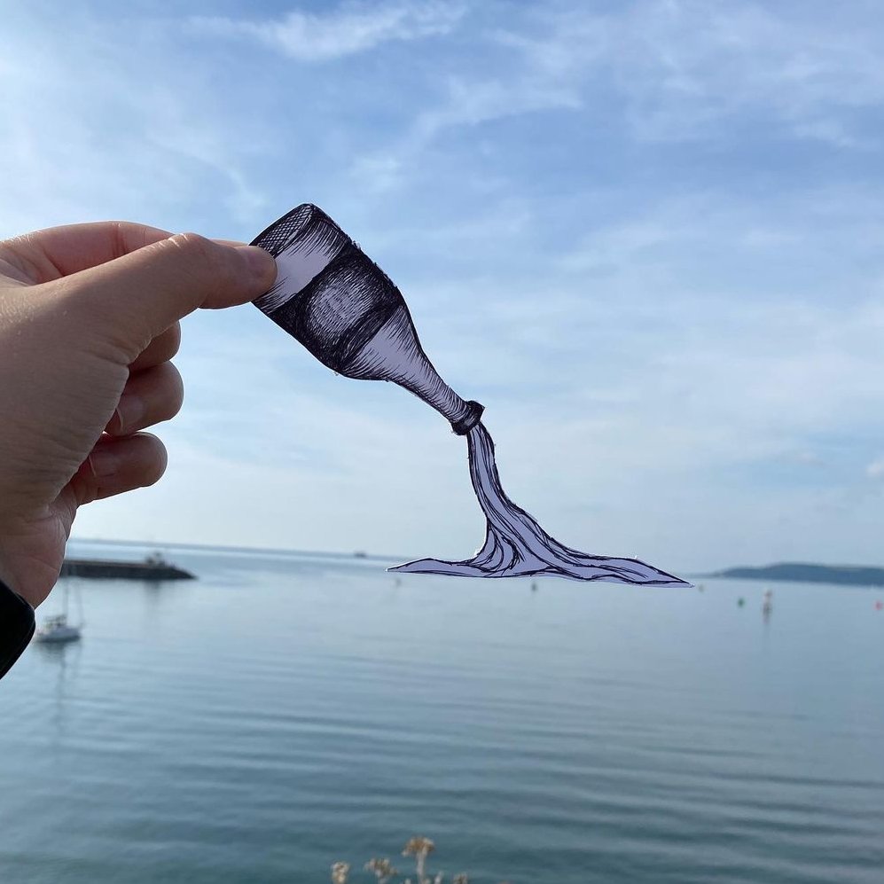 PlymUni's tweet photo. Our first-year Illustration students have been out and about around the city getting creative with the surroundings. https://t.co/y18OXjBSt8