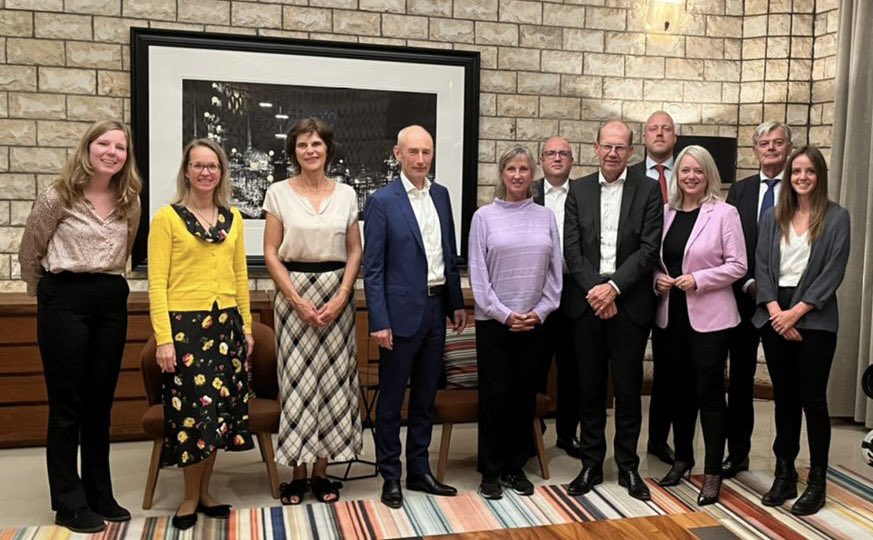 NL Interparliamentary Relations (@nl_intrelations) on Twitter photo En marge van #IPU145 is Nederlandse IPU-Kamerdelegatie ontvangen door ambassadeur Wolters <a href="/NLinRwanda/">Netherlands Embassy in Kigali</a> onder leiding van <a href="/atsmajoop/">Joop Atsma</a> <a href="/ArdaG/">Arda Gerkens</a> <a href="/MvRooijen/">Martin van Rooijen</a> <a href="/AgnesMulderCDA/">Agnes Mulder</a> en Griffier Eerste Kamer En marge van #IPU145 is Nederlandse IPU-Kamerdelegatie ontvangen door ambassadeur Wolters <a href="/NLinRwanda/">Netherlands Embassy in Kigali</a> onder leiding van <a href="/atsmajoop/">Joop Atsma</a> <a href="/ArdaG/">Arda Gerkens</a> <a href="/MvRooijen/">Martin van Rooijen</a> <a href="/AgnesMulderCDA/">Agnes Mulder</a> en Griffier Eerste Kamer