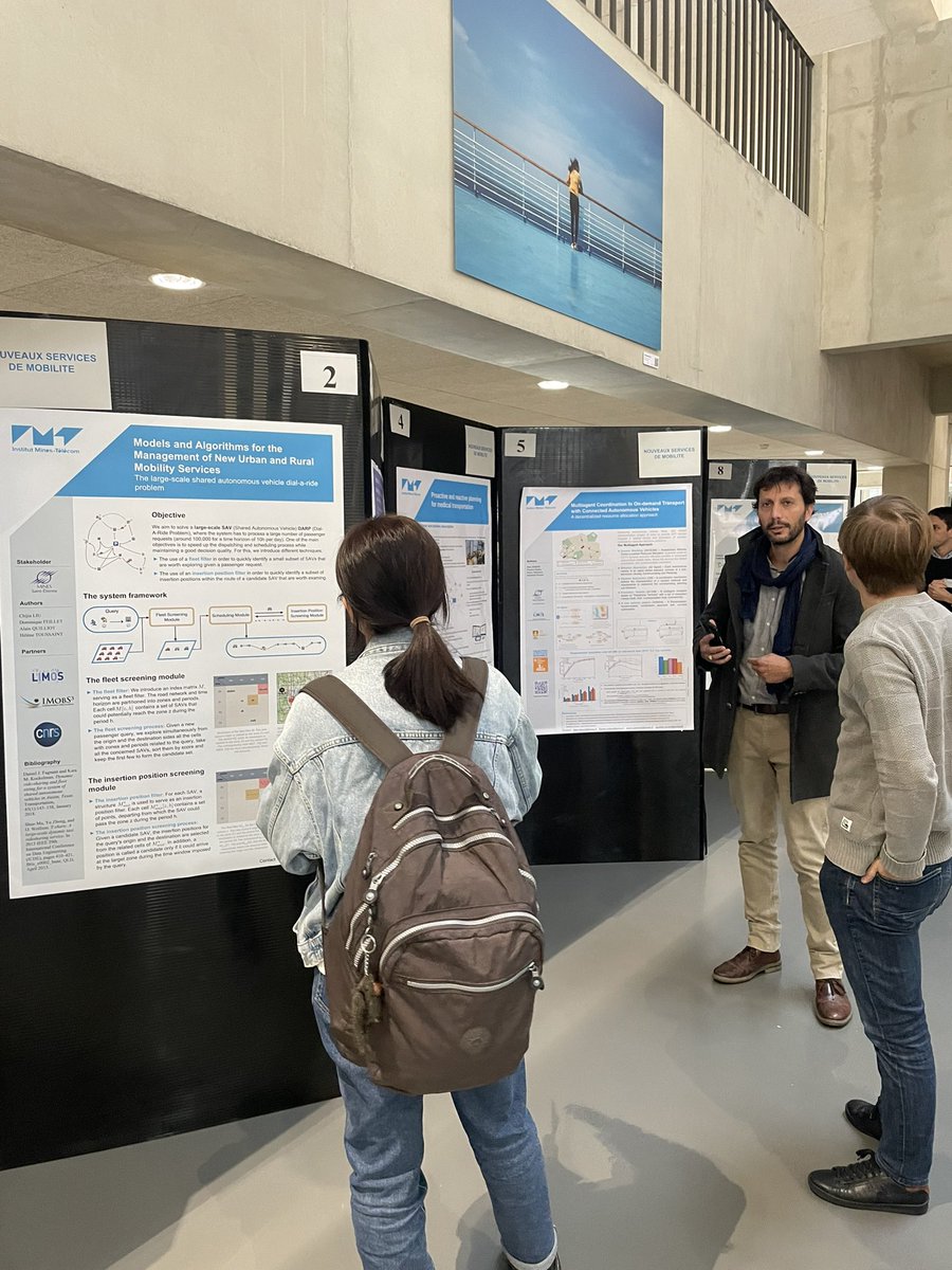 IMTFrance's tweet photo. #ColloqueIMT : ça continue après la pause... l'occasion aussi pour les participantes et participants de découvrir les démonstrations &amp; posters ! 📋🙎‍♀️🙎 https://t.co/DdZMCIW1SX