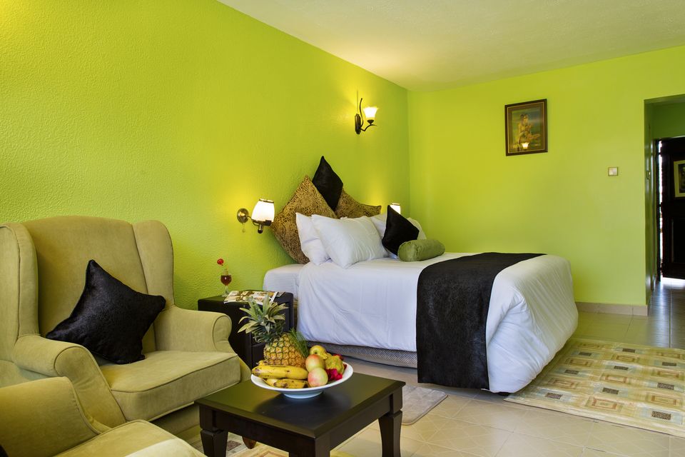 LMotorcross's tweet photo. At our hotel you will find all the amenities required for great relaxation.......we make your stay just as an enjoyable experience as you can imagine.
#holiday
#vacation
#romanticescape
#getawayweekend https://t.co/WChxcLJ2dD