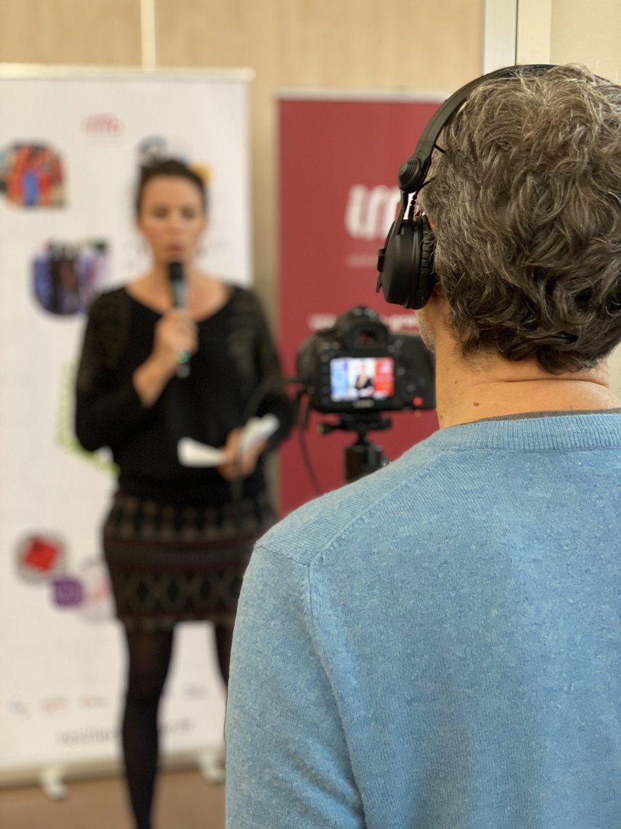MatLavole's tweet photo. Place maintenant aux #mediatraining pour les participants : la #comcrise se travaille et se prépare. Un objectif : #AyonsLesBonsReflexes et #tousresilients #TousResilientsFaceAuxRisques @RisquesMajeurs @AFPCNT_risques @anccli @leloiret https://t.co/hWGJWicP9L