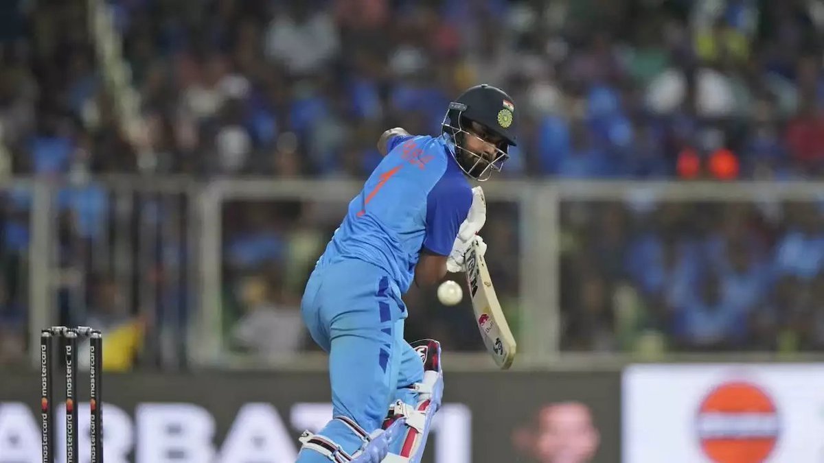 timesnowsports's tweet photo. India vs Western Australia: KL Rahul-led India suffers shocking 36-run defeat in 2nd practice match #KLRahul #INDvsWA #WAvsIND
https://t.co/acsYCfenFP https://t.co/5njRIu8AGe