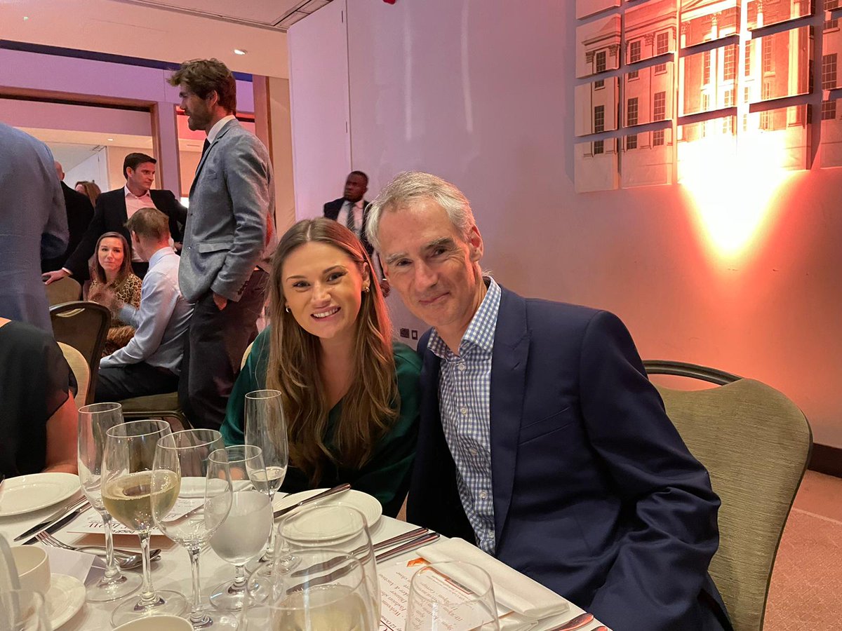 HJAPITeam's tweet photo. Some of the pictures from last night's fabulous event!! #BackupFrontRow @backuptrust https://t.co/kWMtWewSjU
