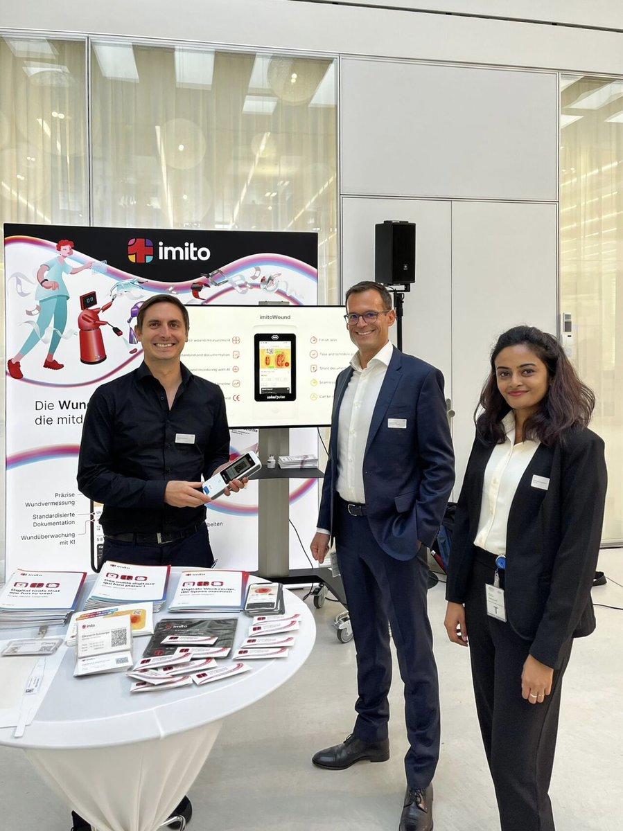 imito_ag's tweet photo. We are very pleased that our partner Roche invited us to participate in the POC Customer Innovation Day event in Rotkreuz, Switzerland. 🎉
#imitorocks #woundcare #woundmanagement https://t.co/oBC2d46Ugo