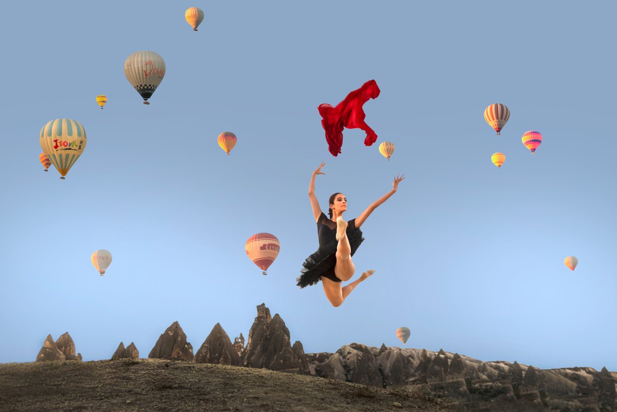 BahirDibekoglu's tweet photo. @MetaLadies_ Have a nice day ...🌞💫🔥🌈📸

 "Fairy of Cappadocia"

A Total of 8 NFTs
1/1 edition
0.12 $eth

⬇️       ⬇️
https://t.co/Bp8HNT3ibb https://t.co/xKzzaXfNWT