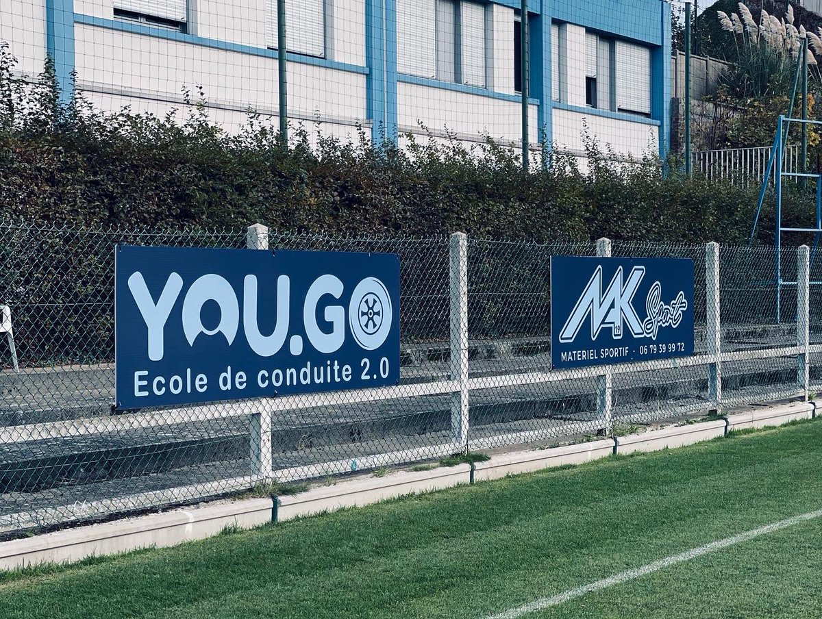 YOU.GO (@sas_yougo) on Twitter photo Merci à <a href="/HAC_Foot/">Havre Athletic Club ⚽️</a> ainsi qu’à notre légende Jean-Michel Lesage ! ✌🏽🚙
#jeanmichelesage #hacfootball #yougo #ecoledeconduite Merci à <a href="/HAC_Foot/">Havre Athletic Club ⚽️</a> ainsi qu’à notre légende Jean-Michel Lesage ! ✌🏽🚙
#jeanmichelesage #hacfootball #yougo #ecoledeconduite