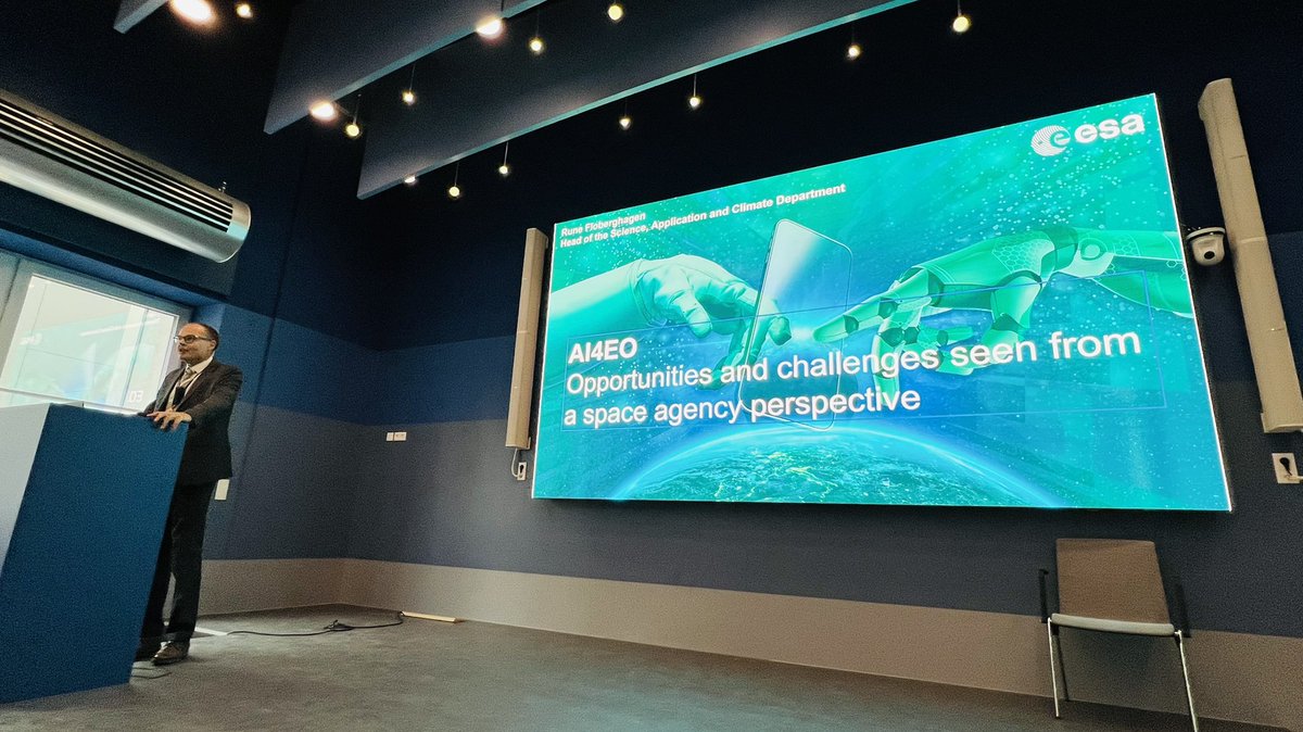 xiaoxiang_zhu's tweet photo. The exciting day 1 of our #AI4EOSymposium2022 @TU_Muenchen @ai4eo_de @ed_tum has kicked off at our brand new and starring conference center with our VP of Research Gerhard Kramer giving the welcome greetings and Rune Floberghagen @esa @ESA_EO giving the first Keynote. https://t.co/oS8eBZUf3Q