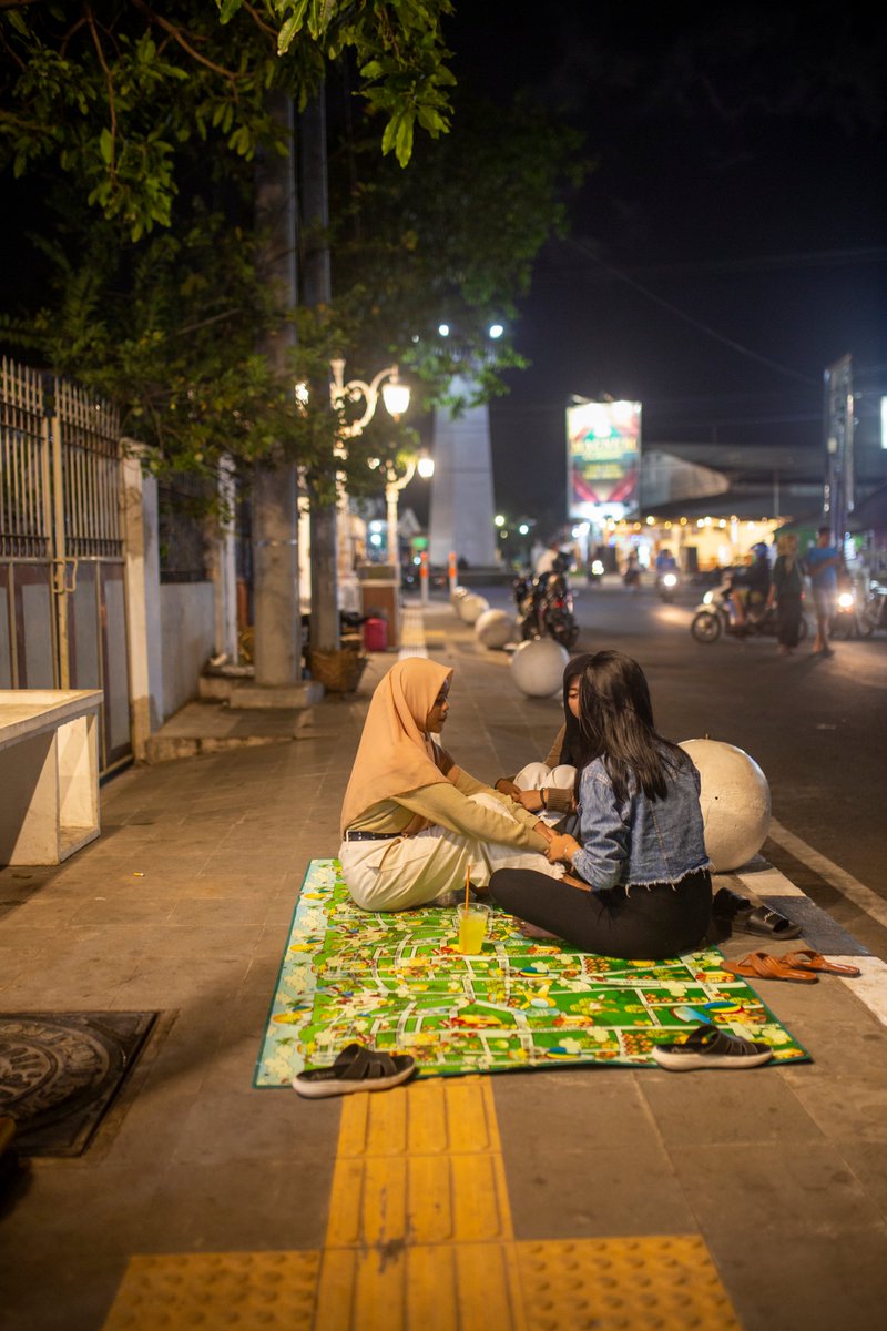 kombicapil's tweet photo. Jl. Ikan Tengiri Kota Probolinggo #NSUP #WeLoveProbolinggo #WeLoveCities #urban #tempatnongkrongMurah #lightupthenight @GoProbolinggo @dinasdpupr @Sahabat_Prob https://t.co/6FM8rh8qky